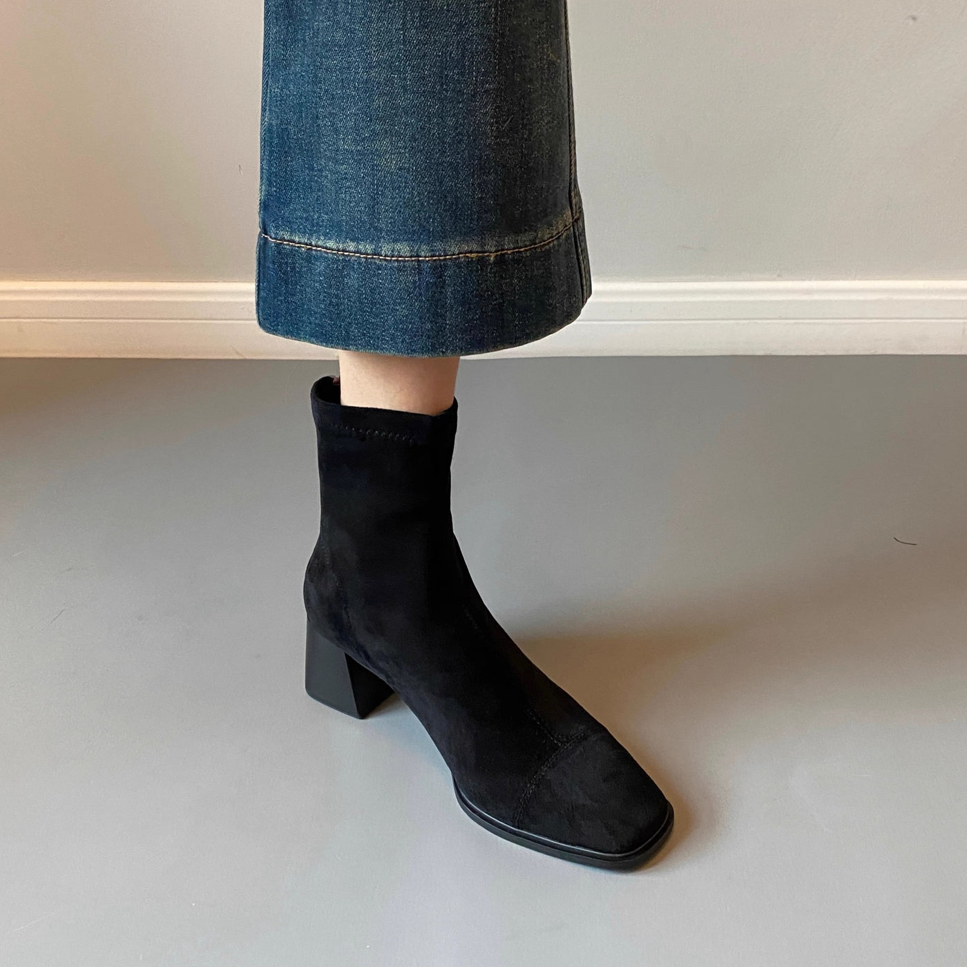 Mix and MatchChunky Heel Ankle Boots